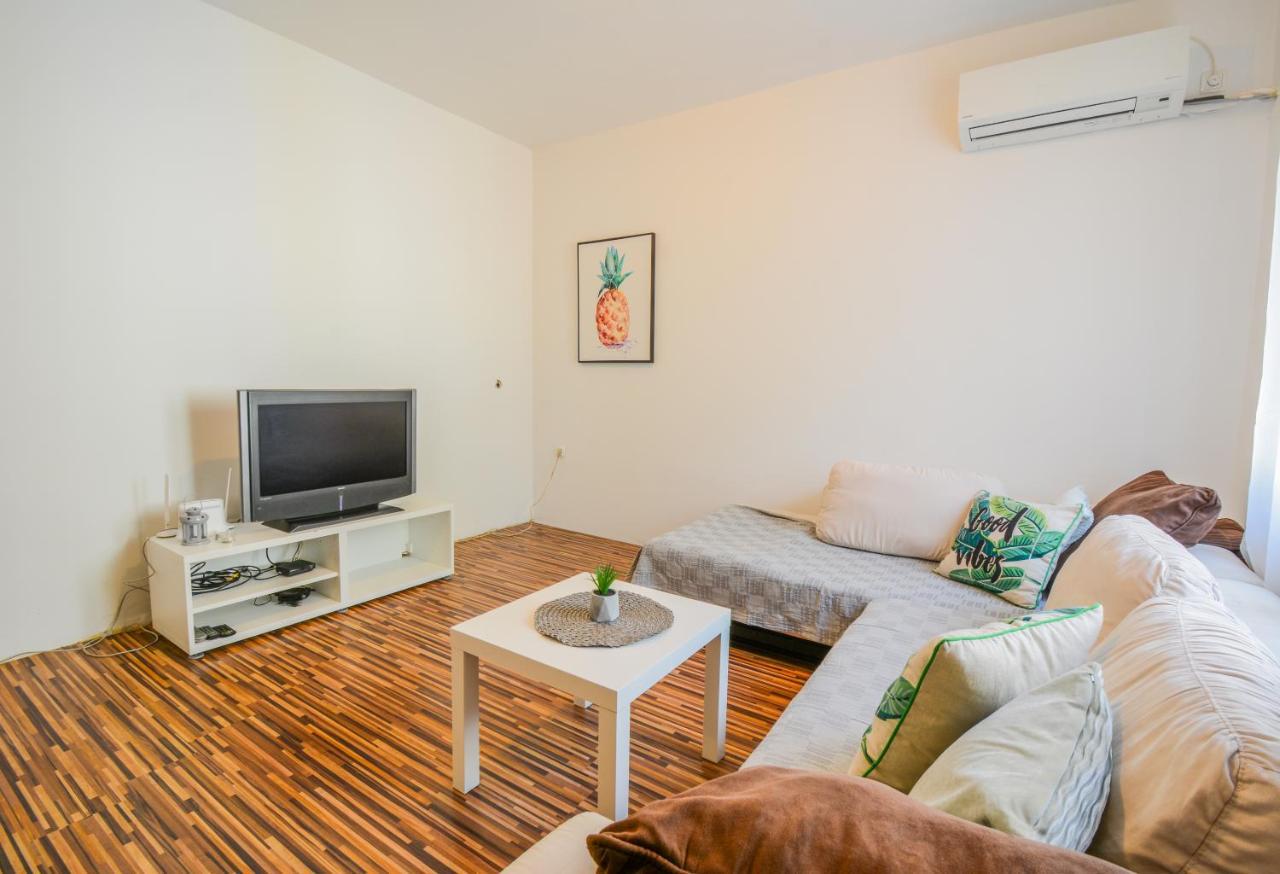 Apartment Guest House Leo Задар Экстерьер фото